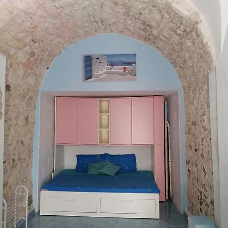 Casa Aurora Centro Storico Apartment Весте Екстериор снимка