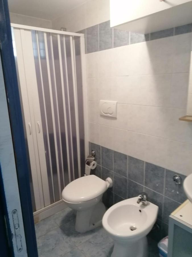 Casa Aurora Centro Storico Apartment Весте Екстериор снимка